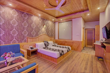 Super Deluxe Room